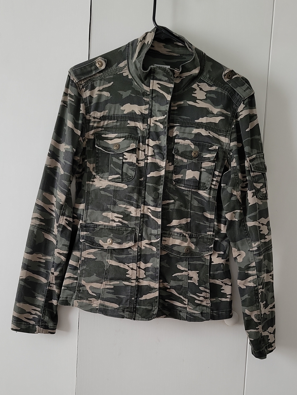 Kensie Women's Camo Utility Jacket in Green and Beige